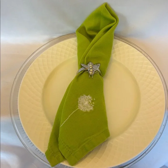 SET OF 6 VINTAGE LIME GREEN EMBROIDERED  SOFT CLOTH NAPKINS- RARELY USED - 18X18 - Picture 8 of 15